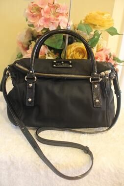 Kate Spade Leather Leslie Fold Over Handbag PURSE (PU2000
